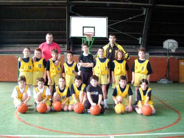 Squadra_Cefa_11_Edizione_Torneo_Internazionale_2002